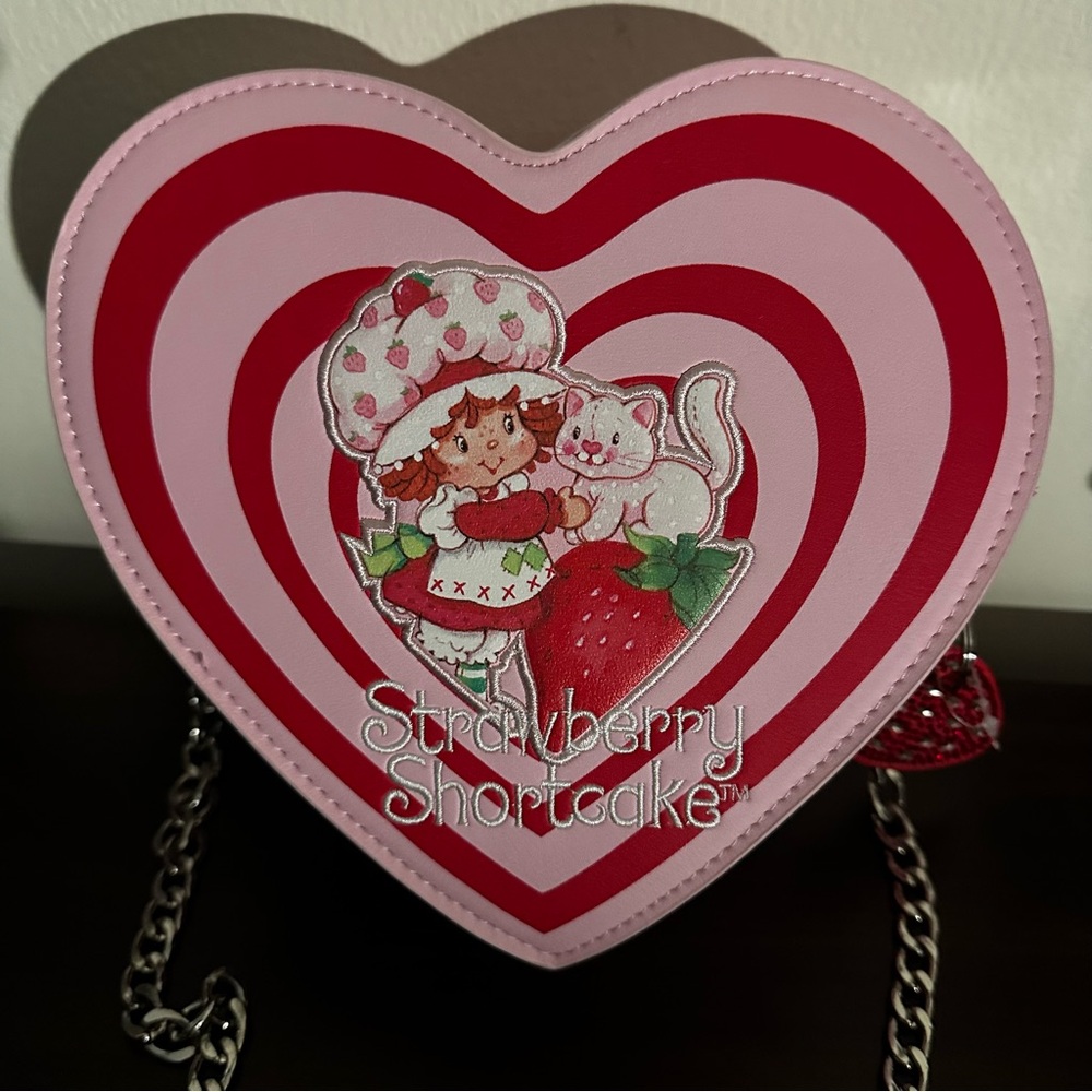 Strawberry Shortcake Heart Shape Mini Crossbody Bag: NWOT